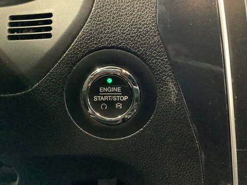Used 2018 Ford Explorer Limited w/ Equipment Group 301A AWD/4WD image 15