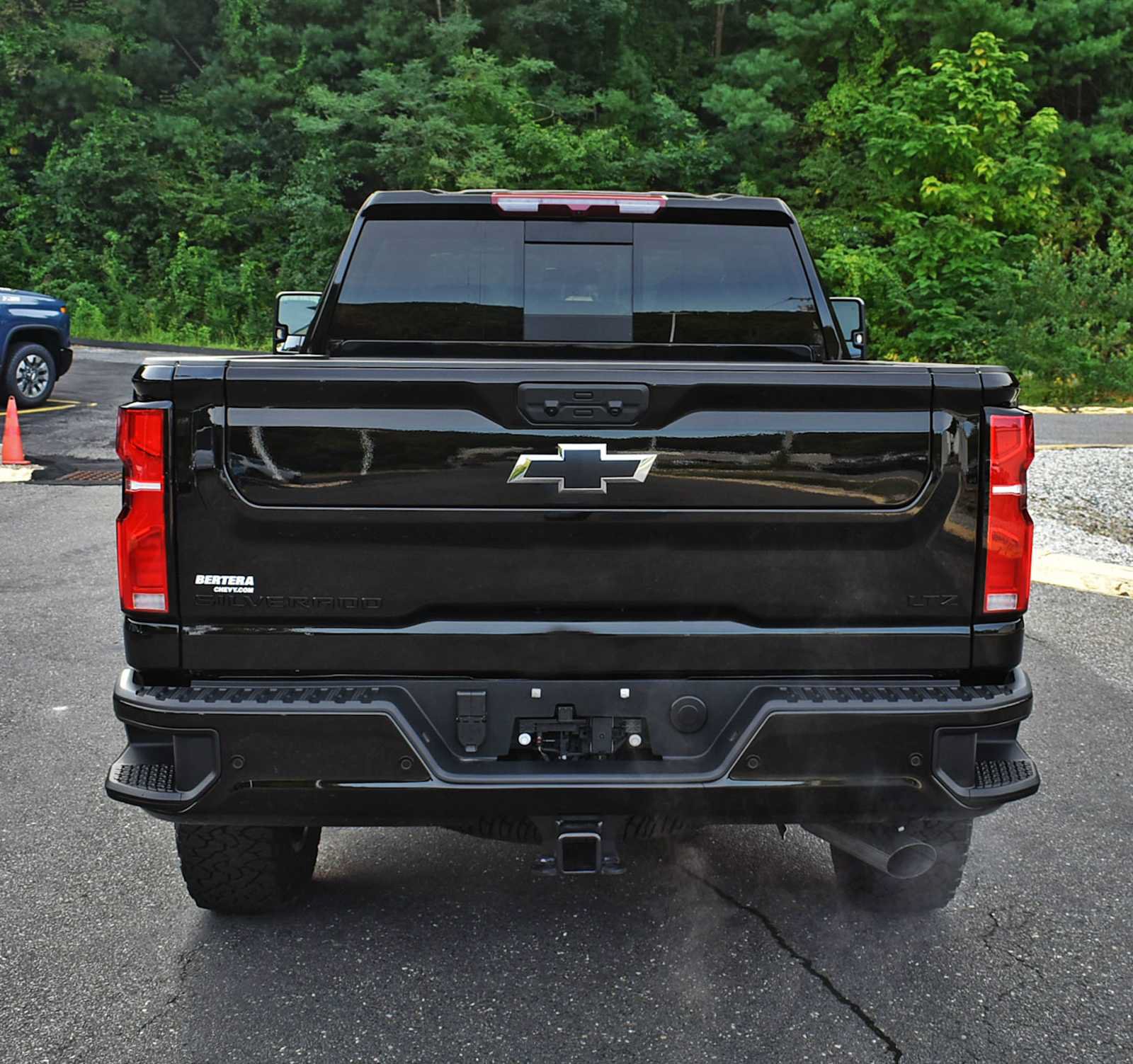 New 2026 Chevrolet Silverado 2500 LTZ w/ LTZ Plus Package AWD/4WD image 7