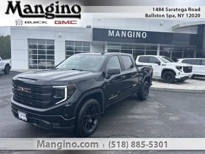 Used 2024 GMC Sierra 1500 Pro w/ Graphite Edition
