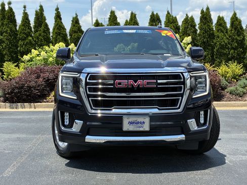 Used 2021 GMC Yukon SLT w/ SLT Premium Package AWD/4WD image 5