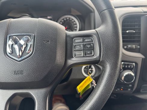 Used 2019 RAM 1500 Express w/ Wheel & Sound Group AWD/4WD image 18