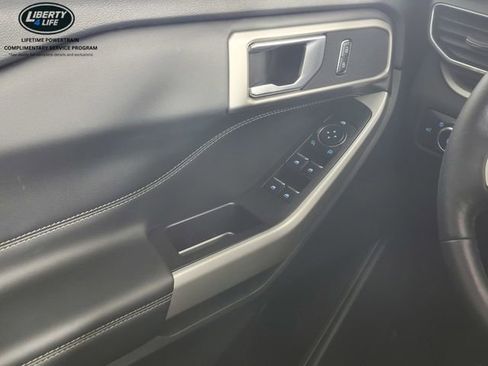 Certified 2023 Ford Explorer XLT w/ Equipment Group 202A image 33
