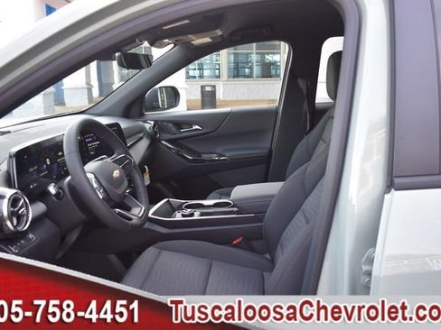 New 2026 Chevrolet Equinox LT w/ Safety and Technology Package image 13