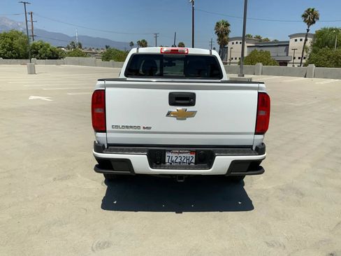 Used 2017 Chevrolet Colorado Z71 RWD image 5
