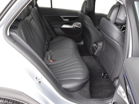 Used 2026 Mercedes-Benz E 450 4MATIC All-Terrain Wagon image 19