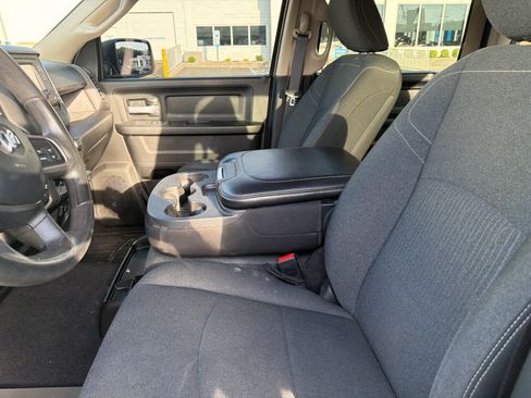 Used 2019 RAM 2500 Tradesman AWD/4WD image 9