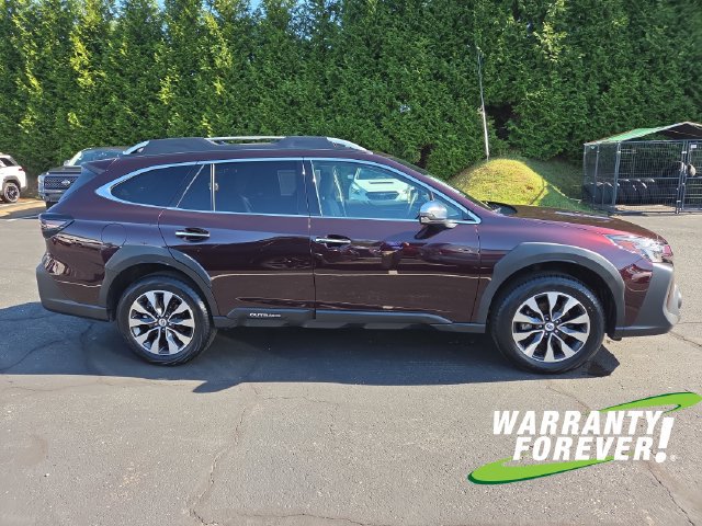 Used 2024 Subaru Outback Touring w/ Tech Package 3 AWD/4WD image 8