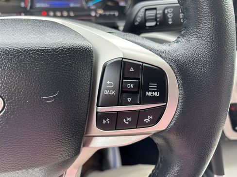 Used 2023 Ford Explorer XLT w/ Equipment Group 202A image 19