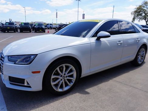 Used 2019 Audi A4 2.0T Premium w/ Convenience Package image 3