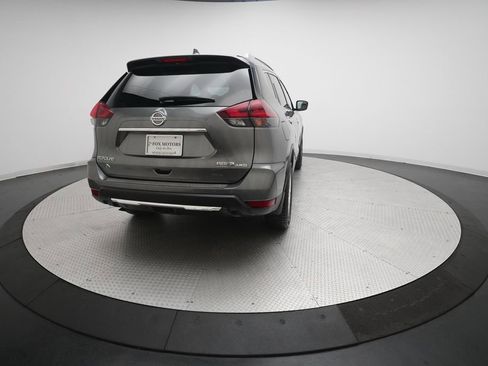 Used 2019 Nissan Rogue SV AWD/4WD image 30