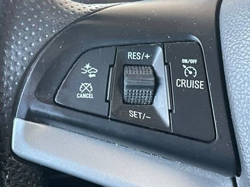 Used 2020 Chevrolet Sonic LT image 9