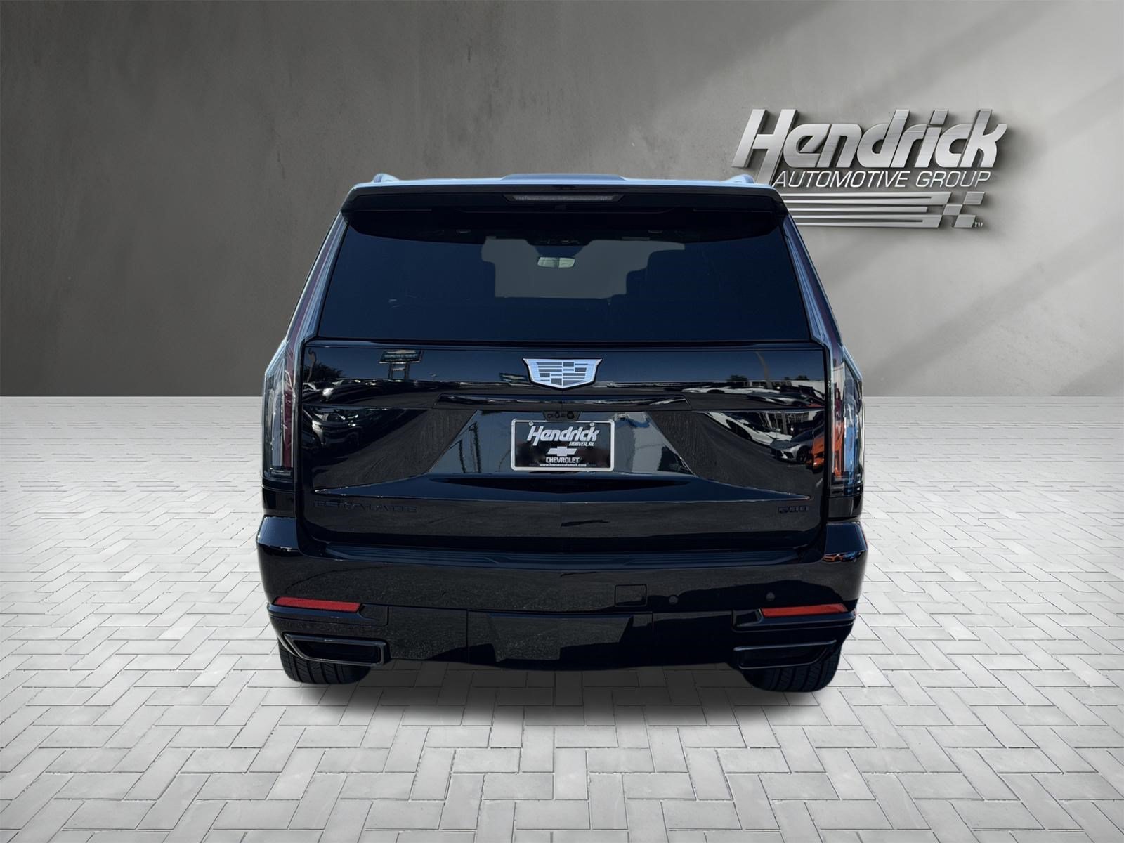 Used 2027 Cadillac Escalade Platinum Sport w/ LPO, ONYX Package AWD/4WD image 9
