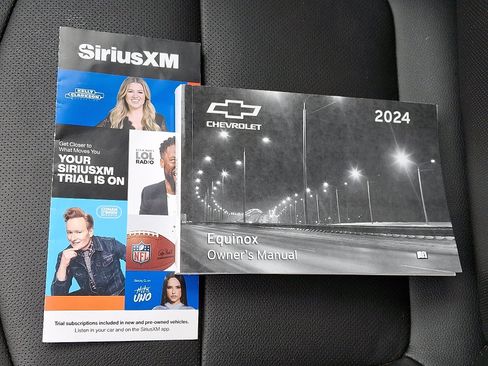 Certified 2024 Chevrolet Equinox Premier image 30