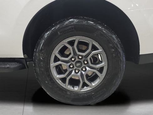 Certified 2025 Ford Expedition Active AWD/4WD image 14