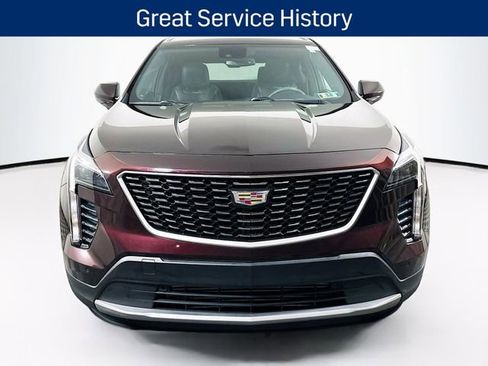 Used 2020 Cadillac XT4 Premium Luxury w/ Cold Weather Package image 2