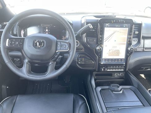 New 2024 RAM 2500 Limited image 15