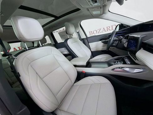 New 2026 Lincoln Nautilus Premier w/ Equipment Group 102A AWD/4WD image 32