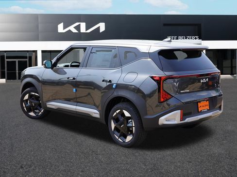 New 2027 Kia Seltos S AWD/4WD image 5