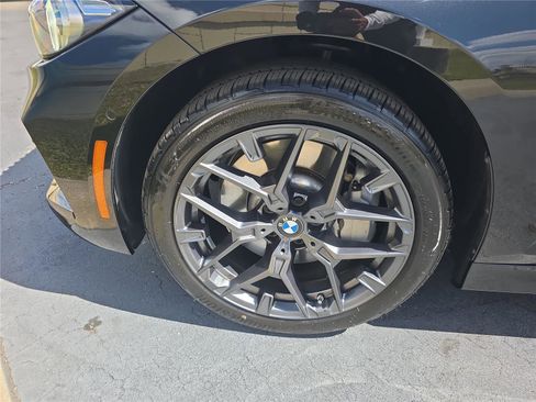 Used 2025 BMW 330i Sedan image 5