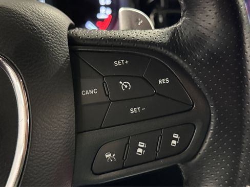 Used 2025 Dodge Durango R/T AWD/4WD image 26