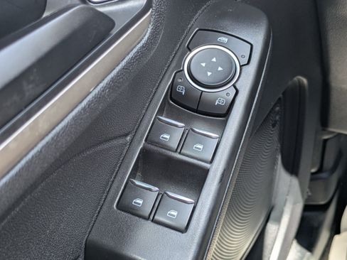Certified 2022 Ford Escape SE AWD/4WD image 19