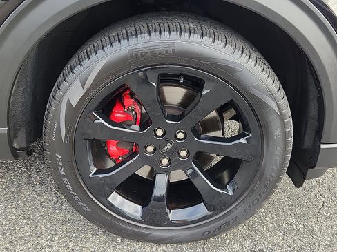 Certified 2022 Ford Explorer ST w/ Equipment Group 401A image 8