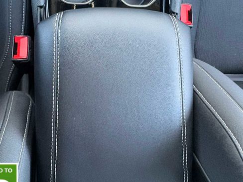 Certified 2023 Jeep Grand Cherokee Laredo w/ Luxury Tech Group I image 18