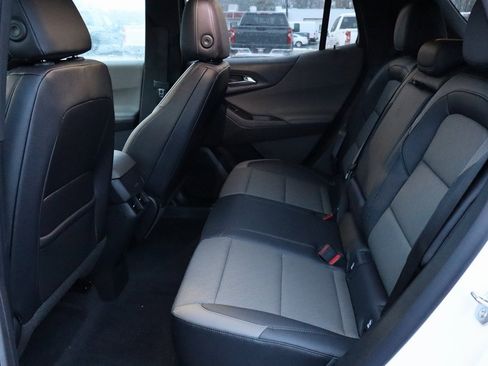 New 2026 Chevrolet Equinox LT w/ Convenience Package II image 18