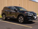 Used 2023 Nissan Rogue SV image 2