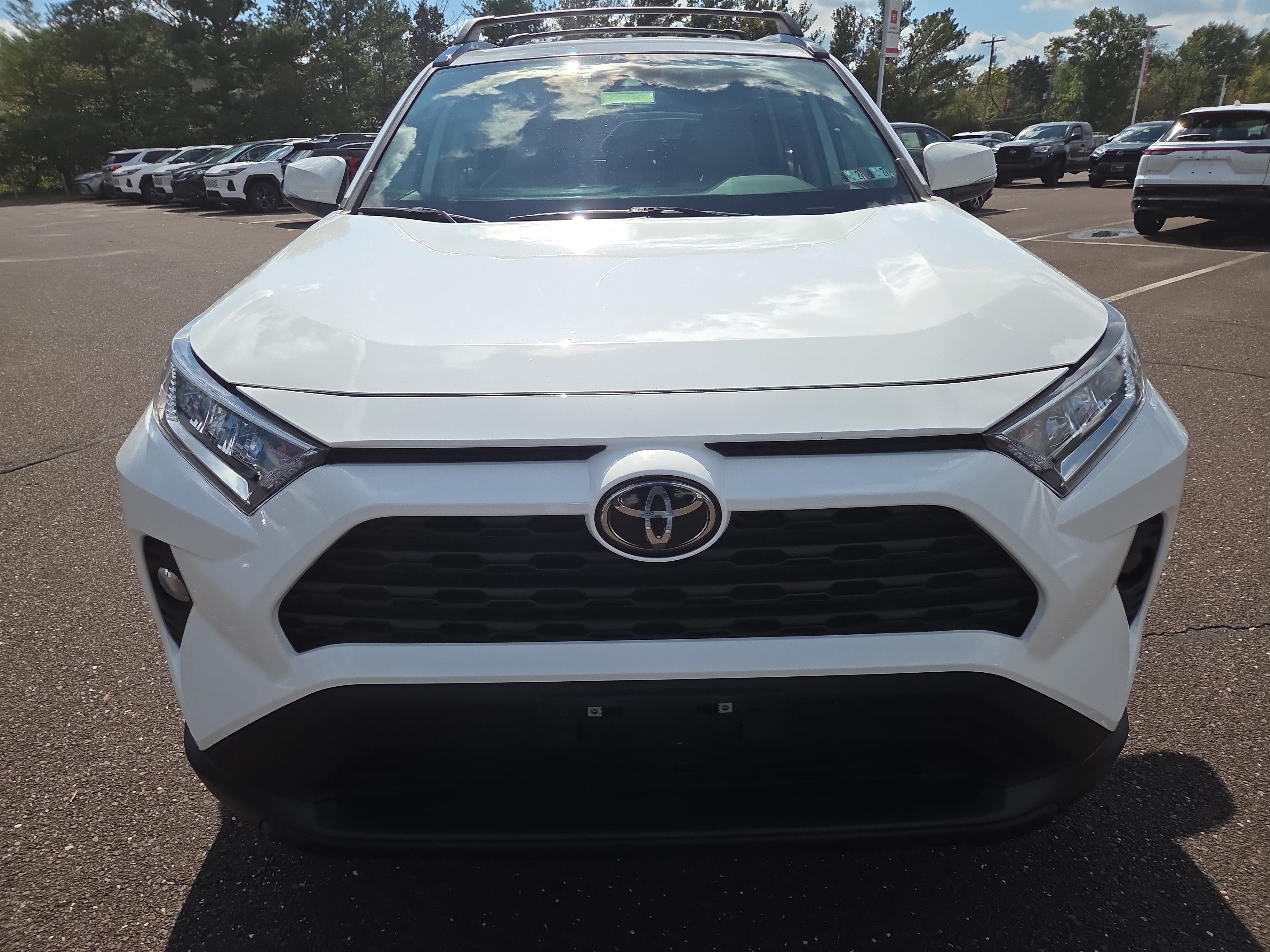Certified 2021 Toyota RAV4 XLE w/ XLE Grade Weather Package AWD/4WD image 8