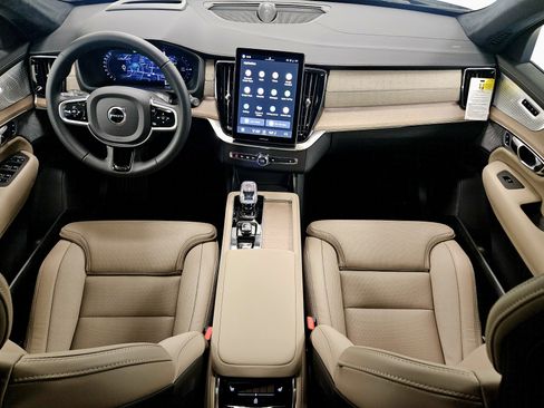 New 2026 Volvo XC90 T8 Ultra w/ Lounge Package AWD/4WD image 15
