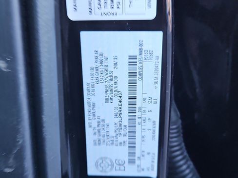 Used 2024 Ford F150 XLT w/ XLT Black Appearance Package image 37