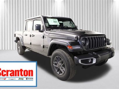 New 2025 Jeep Gladiator Sport