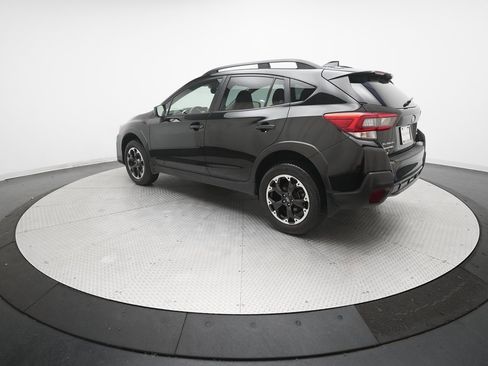 Used 2022 Subaru Crosstrek 2.0i Premium w/ Moonroof Package image 12