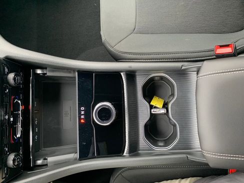 New 2026 Jeep Grand Cherokee L 4WD image 8