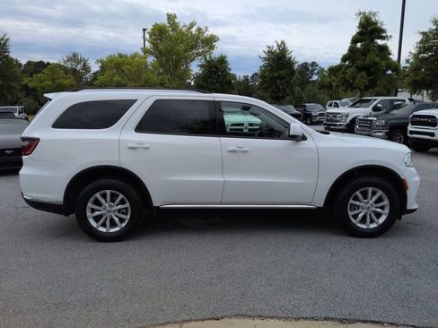 Certified 2022 Dodge Durango SXT AWD/4WD image 3