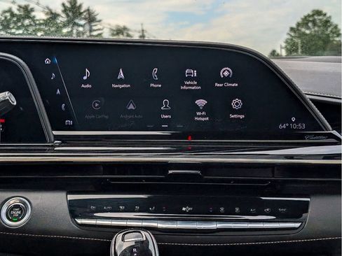 Used 2021 Cadillac Escalade Sport w/ Driver Assist Tech Package AWD/4WD image 28