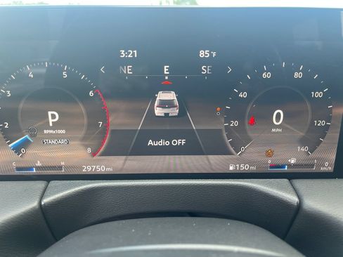 Certified 2025 Nissan Armada SL RWD image 19