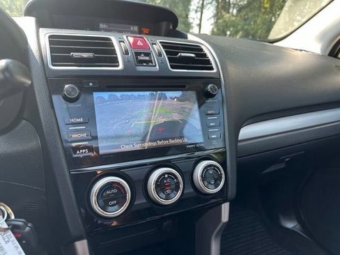 Used 2018 Subaru Forester 2.5i Premium AWD/4WD image 34