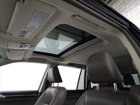 Used 2017 Lexus GX 460 image 14