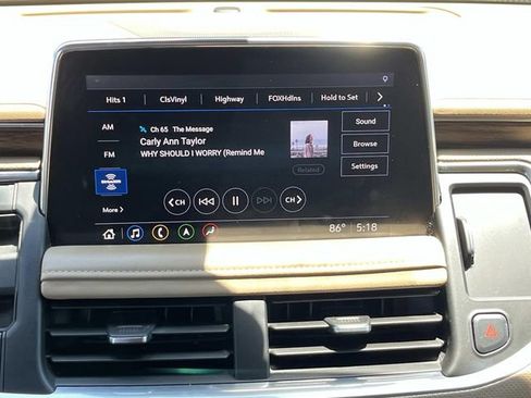 Used 2021 Chevrolet Tahoe Premier w/ Premium Package AWD/4WD image 12