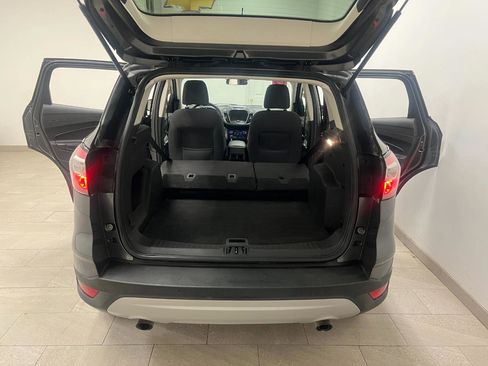 Used 2017 Ford Escape SE w/ Equipment Group 201A FWD image 20