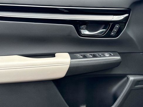 Used 2024 Honda CR-V EX-L image 19