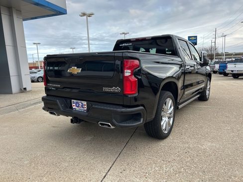 Used 2025 Chevrolet Silverado 1500 High Country w/ High Country Premium Package image 5