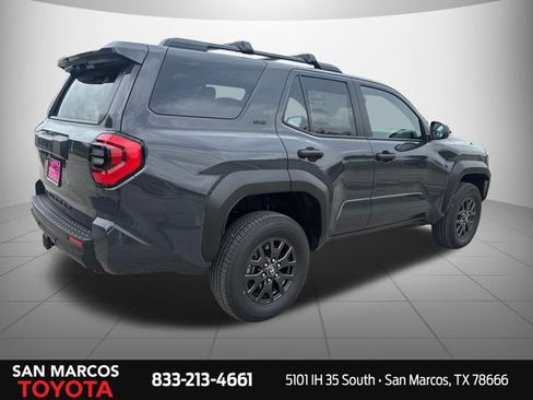 New 2026 Toyota 4Runner SR5 AWD/4WD image 5