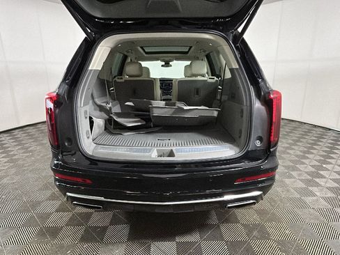 Used 2024 Cadillac XT6 Premium Luxury w/ LPO, Floor Liner Package AWD/4WD image 28