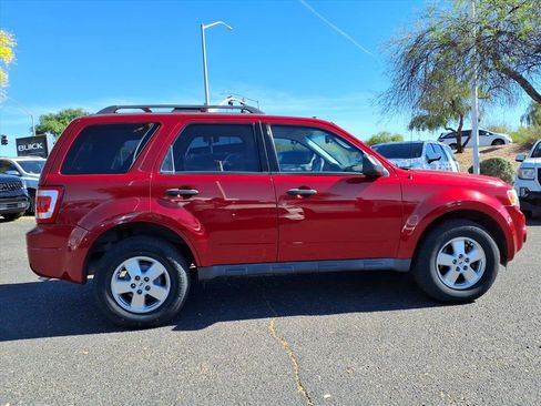Used 2012 Ford Escape XLT image 4
