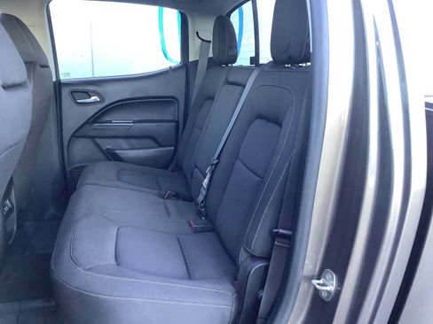 Used 2016 Chevrolet Colorado LT w/ LT Convenience Package AWD/4WD image 13