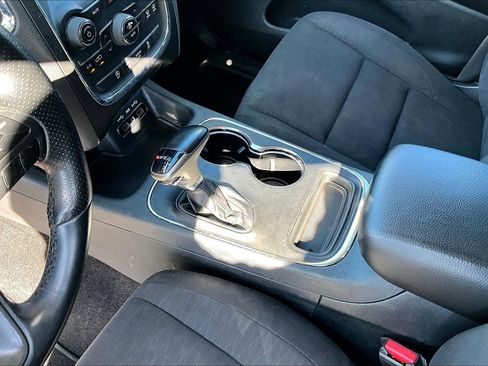 Used 2018 Dodge Durango SXT w/ 3rd Row Seating Group image 12