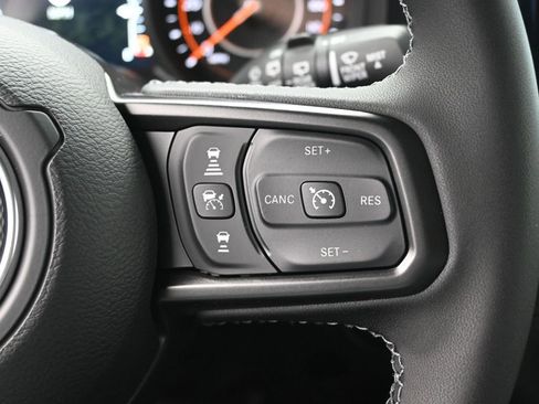 New 2026 Jeep Wrangler Unlimited Rubicon w/ Safety Group image 12